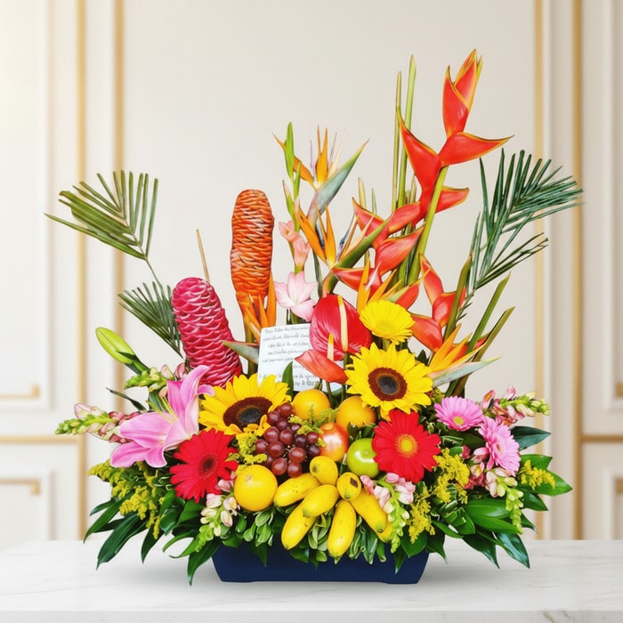 Arreglo Floral con Frutas Hawai